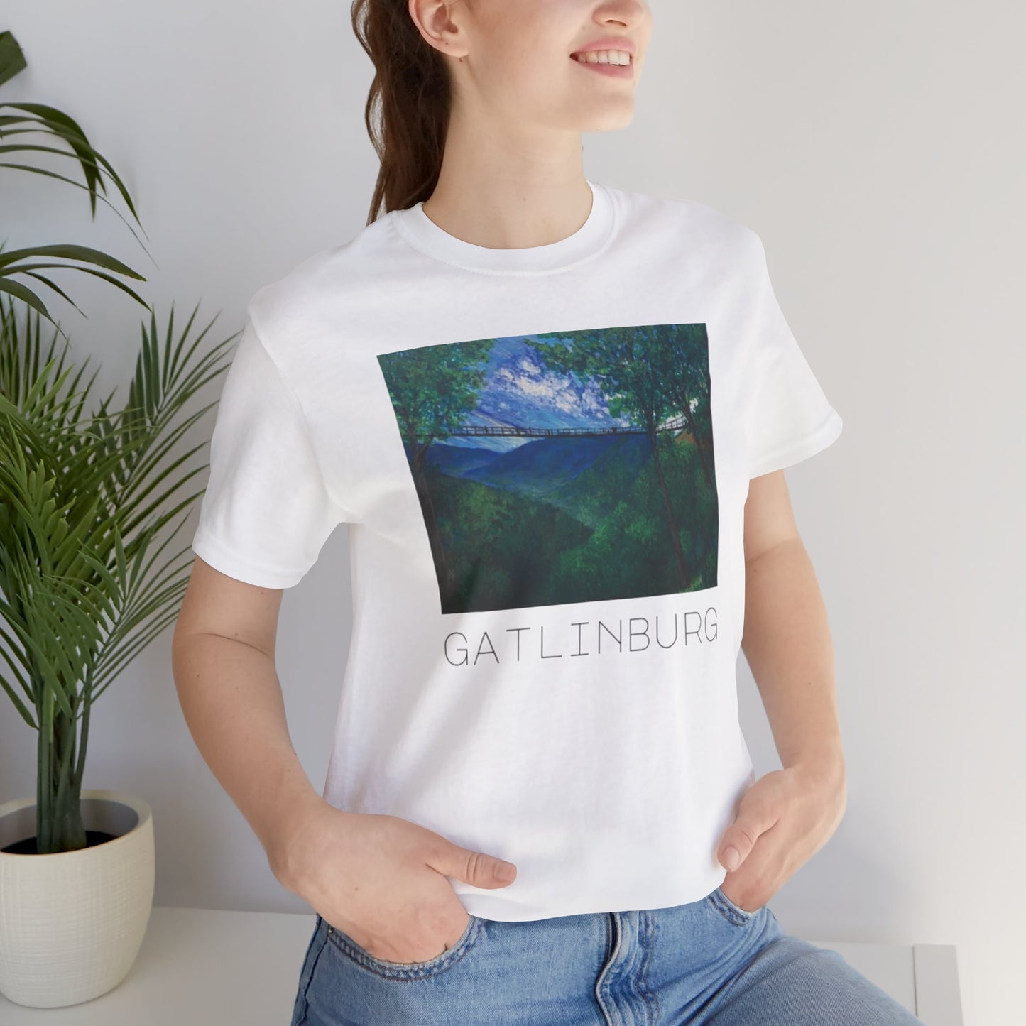 Gatlinburg Nature Art Tee, Unisex Short Sleeve Shirt, Gift for Nature Lovers, Casual Travel Wear, Vacation Souvenir Tee