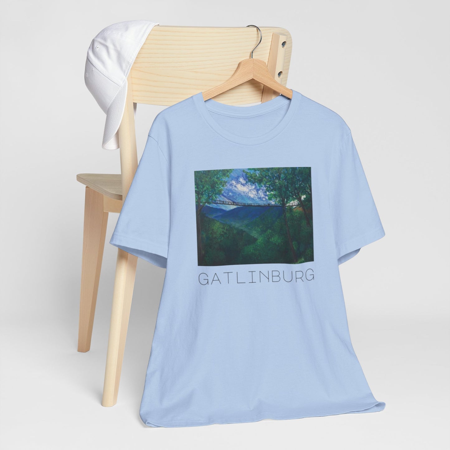 Gatlinburg Nature Art Tee, Unisex Short Sleeve Shirt, Gift for Nature Lovers, Casual Travel Wear, Vacation Souvenir Tee
