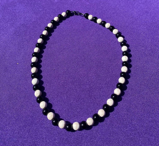 Black and White Glass Beaded Choker - No Accent - Lobster Clasp
